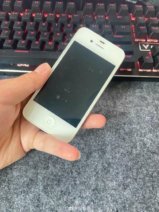 苹果iphone4s电信版iphone4s微信版本过低登录不上怎么办-第1张图片-太平洋在线下载